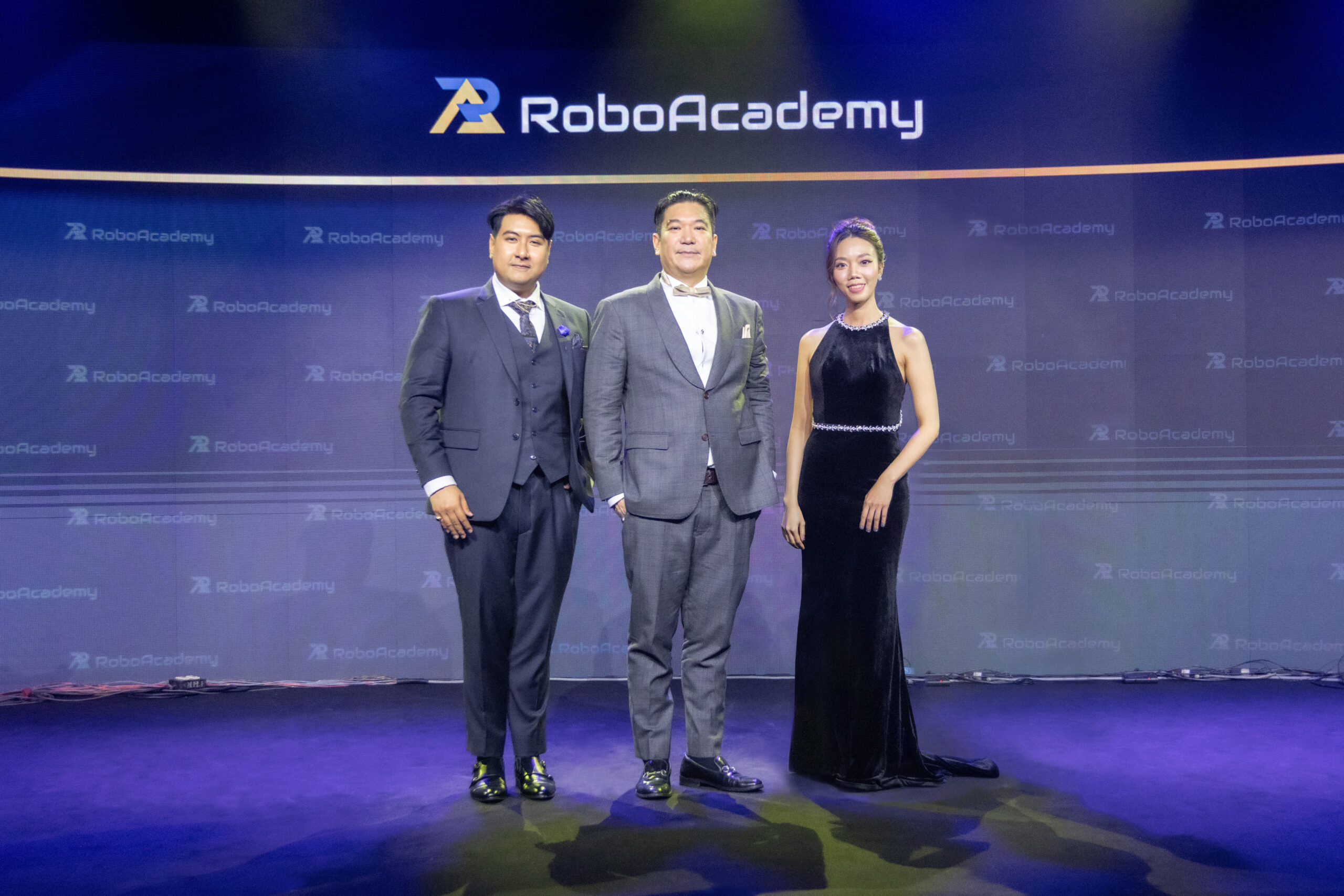 Read more about the article RoboAcademy Launches in Thailand, Aims to Provide Knowledge and Opportunities for Investors to Grow